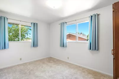 1677 S 75 E, Bountiful, UT 84010 - Photo 21