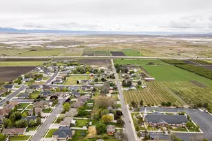 1285 W 2950 S, Perry, UT 84302 - Photo 5