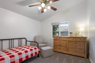 2521 N Apricot Pl, Saratoga Springs, UT 84045 - Photo 23