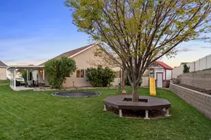 2521 N Apricot Pl, Saratoga Springs, UT 84045 - Photo 5