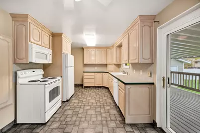 822 N 100 W, Tremonton, UT 84337 - Photo 7