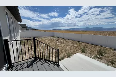 1889 N Mantle Way #401, Tooele, UT 84074 - Photo 11