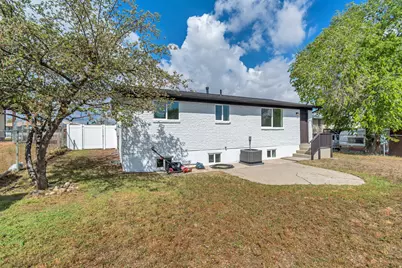 5643 S 4015 W, Taylorsville, UT 84129 - Photo 15