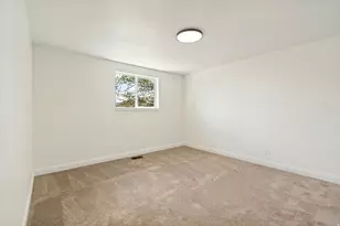 5643 S 4015 W, Taylorsville, UT 84129 - Photo 7