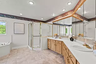275 S Eagle Way, North Salt Lake, UT 84054 - Photo 17