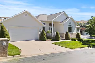 275 S Eagle Way, North Salt Lake, UT 84054 - Photo 39