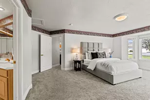 275 S Eagle Way, North Salt Lake, UT 84054 - Photo 15