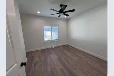 2437 N 2950 W, Plain City, UT 84404 - Photo 29
