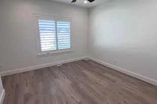 2437 N 2950 W, Plain City, UT 84404 - Photo 25