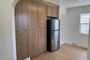 263 E Center St, Spanish Fork, UT 84660 - Photo 3