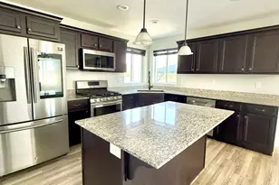 12476 S Clipper Peak Dr, Herriman, UT 84096 - Photo 21