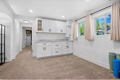 1359 N East Lisa St E, Layton, UT 84040 - Photo 25
