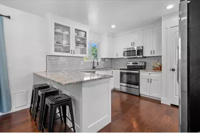 1359 N East Lisa St E, Layton, UT 84040 - Photo 7