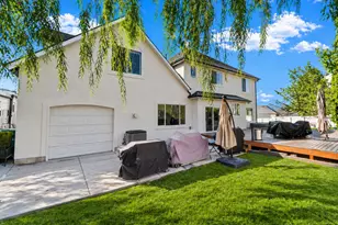 4552 W Windsor Cir N, Cedar Hills, UT 84062 - Photo 55