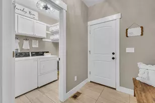 1092 E 250 S, Tremonton, UT 84337 - Photo 17