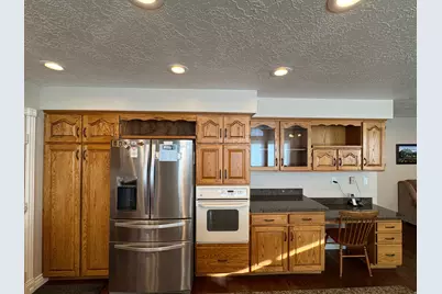 1959 N 150 E, Centerville, UT 84014 - Photo 9