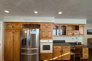 1959 N 150 E, Centerville, UT 84014 - Photo 9