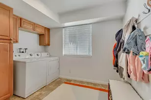 11871 S Blue Heron Dr E, Draper, UT 84020 - Photo 31