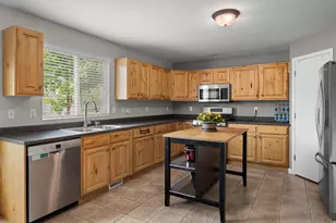 4953 W Berry Creek Dr N, Riverton, UT 84096 - Photo 9