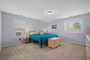 4953 W Berry Creek Dr N, Riverton, UT 84096 - Photo 17