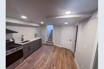 862 W Pacific Ave, Salt Lake City, UT 84104 - Photo 27