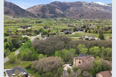 3635 N Patiosprings Dr E #105, Eden, UT 84310 - Photo 1