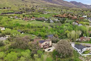 3635 N Patiosprings Dr E, Eden, UT 84310 - Photo 9