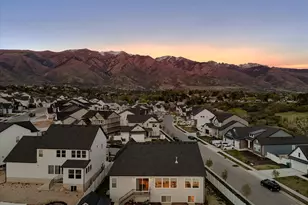 1707 N Larkspur Way, Layton, UT 84040 - Photo 3