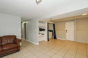 361 E 10450 S, Sandy, UT 84070 - Photo 25