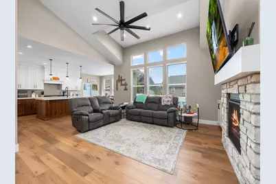 7236 W Halls Crossing Dr S, Herriman, UT 84096 - Photo 5