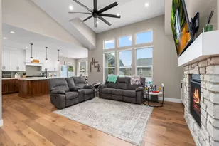 7236 W Halls Crossing Dr S, Herriman, UT 84096 - Photo 5