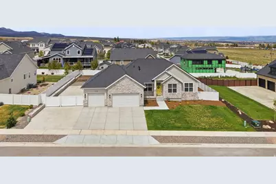 7236 W Halls Crossing Dr S, Herriman, UT 84096 - Photo 3