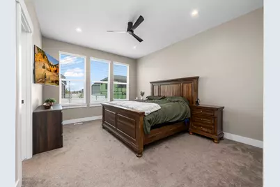 7236 W Halls Crossing Dr S, Herriman, UT 84096 - Photo 19
