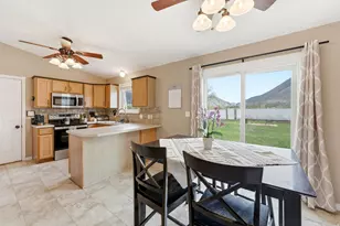 1649 S Spanish Ridge Dr E, Spanish Fork, UT 84660 - Photo 13