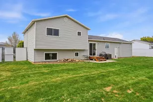 1649 S Spanish Ridge Dr E, Spanish Fork, UT 84660 - Photo 33