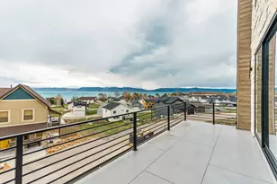 681 N Lochwood Dr, Garden City, UT 84028 - Photo 9
