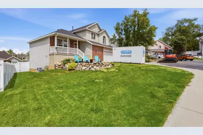 581 E Compass Cir N, North Salt Lake, UT 84054 - Photo 3