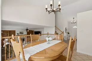 581 E Compass Cir N, North Salt Lake, UT 84054 - Photo 7