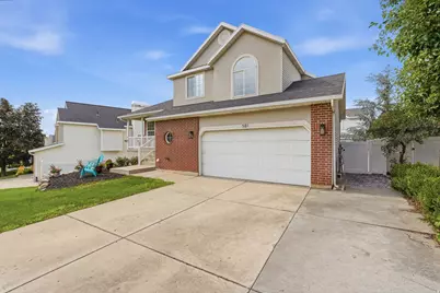 581 E Compass Cir N, North Salt Lake, UT 84054 - Photo 3