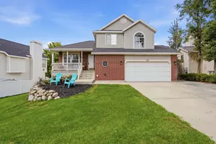 581 E Compass Cir N, North Salt Lake, UT 84054 - Photo 1