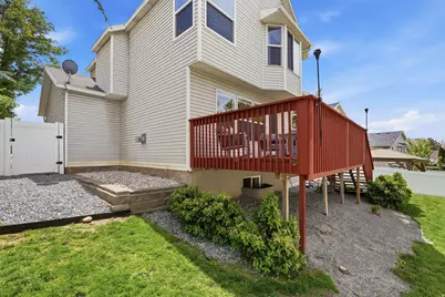 581 E Compass Cir N, North Salt Lake, UT 84054 - Photo 41