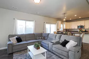 11888 S Black Hills, Herriman, UT 84096 - Photo 9