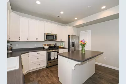 11888 S Black Hills, Herriman, UT 84096 - Photo 13