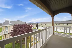 5176 W Dove Creek Ln, West Jordan, UT 84081 - Photo 21