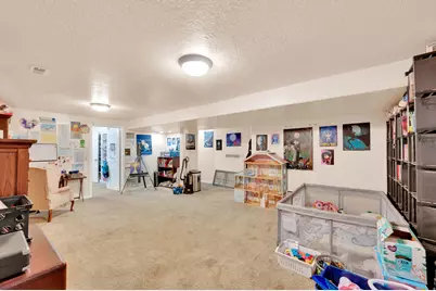 6126 S Middlewood Cir W, Salt Lake City, UT 84118 - Photo 11