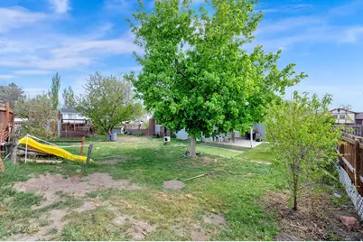 6126 S Middlewood Cir W, Salt Lake City, UT 84118 - Photo 17