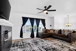 5592 S 3975 W, Roy, UT 84067 - Photo 9