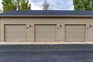 1821 N Crest Rd, Saratoga Springs, UT 84045 - Photo 33