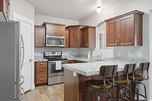 1821 N Crest Rd, Saratoga Springs, UT 84045 - Photo 17