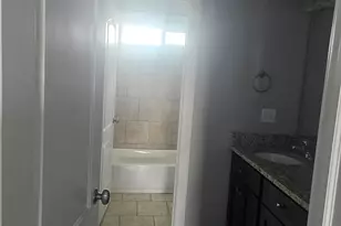 712 S 1750 W, Syracuse, UT 84075 - Photo 17